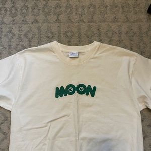 Moon Collective Men's Large White Tshirt